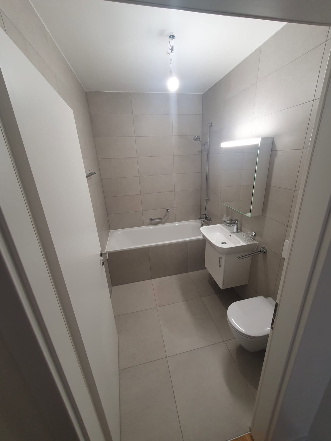 Appartamento di 2 ½ locali, foto 3 di 4