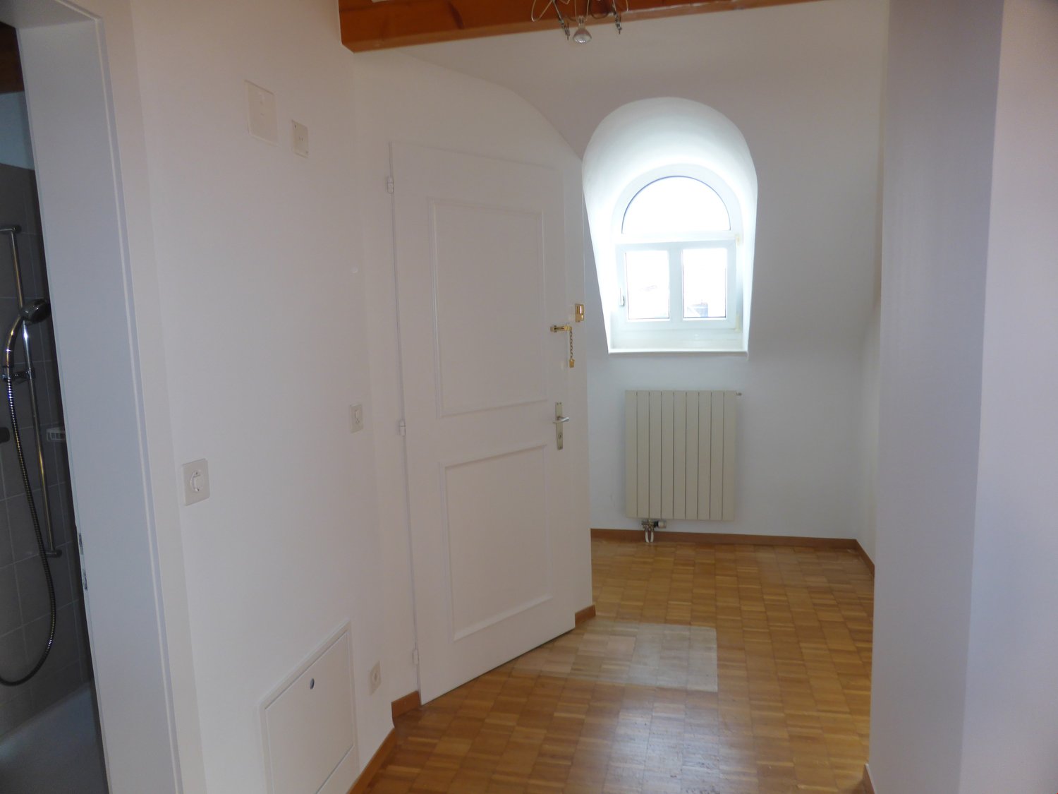 3 locali appartamento mansardato, foto 2 di 6