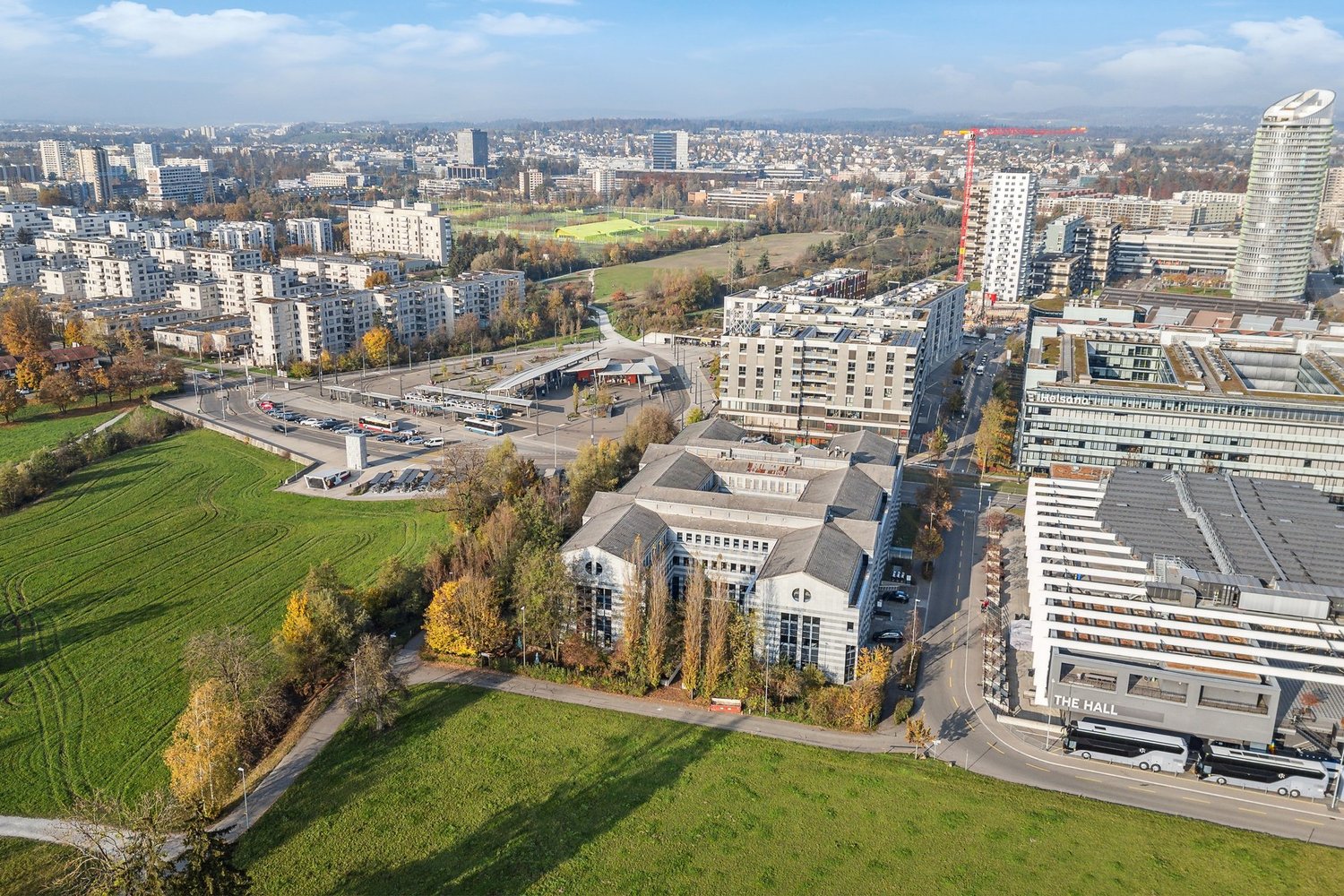 850m² di magazzino