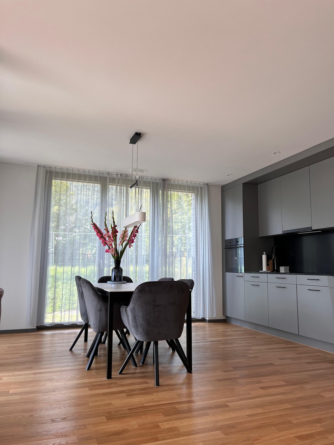 Appartamento di 4 ½ locali, foto 2 di 9
