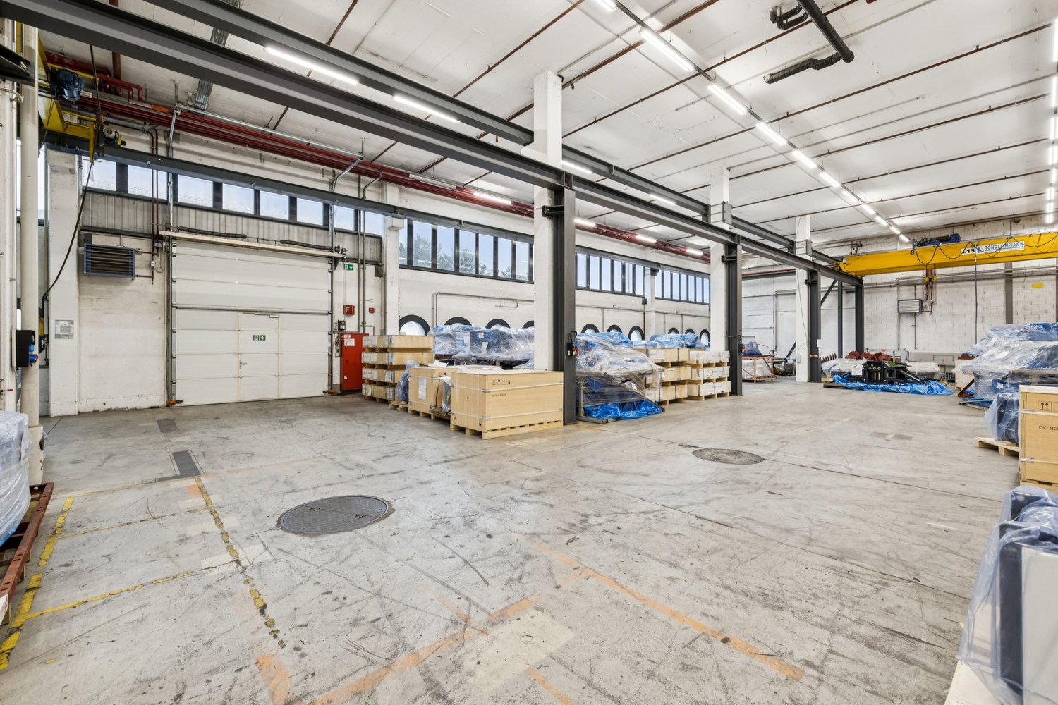 ufficio di 252m², foto 2 di 10