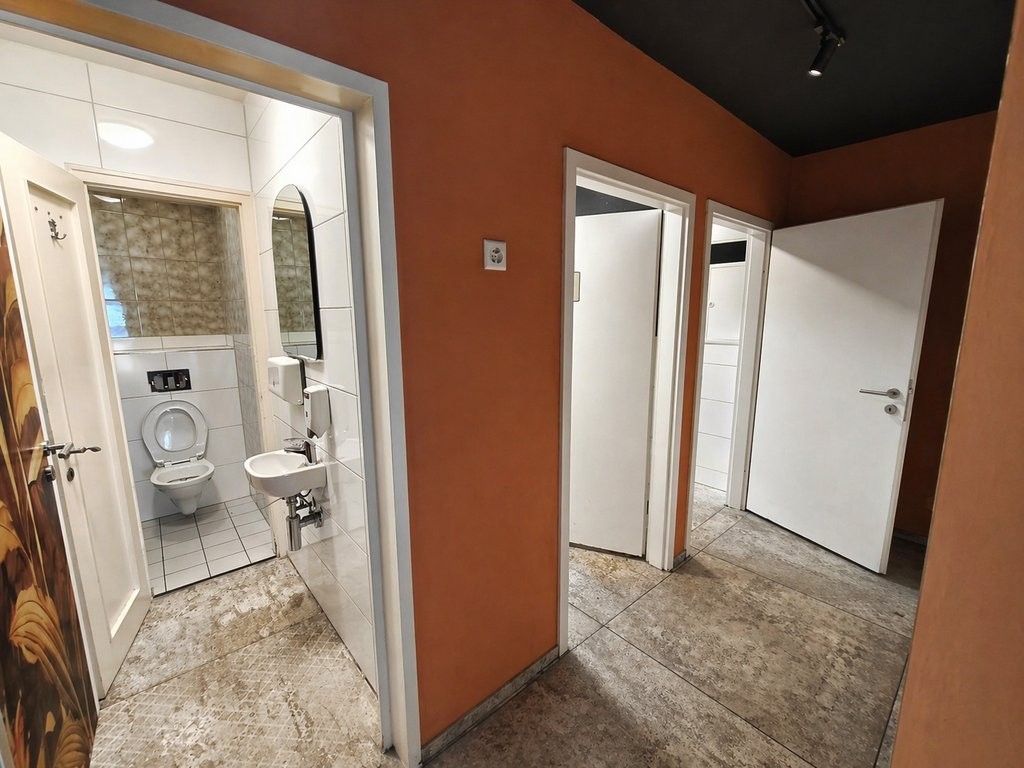 94m² shop, foto 5 di 5