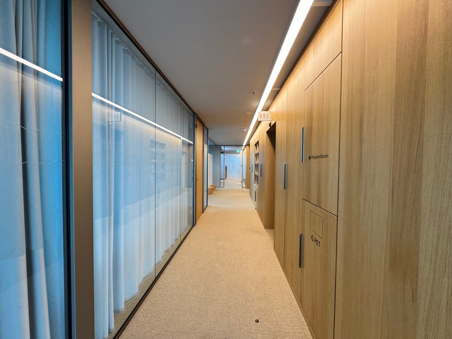 332m² ufficio, foto 6 di 10