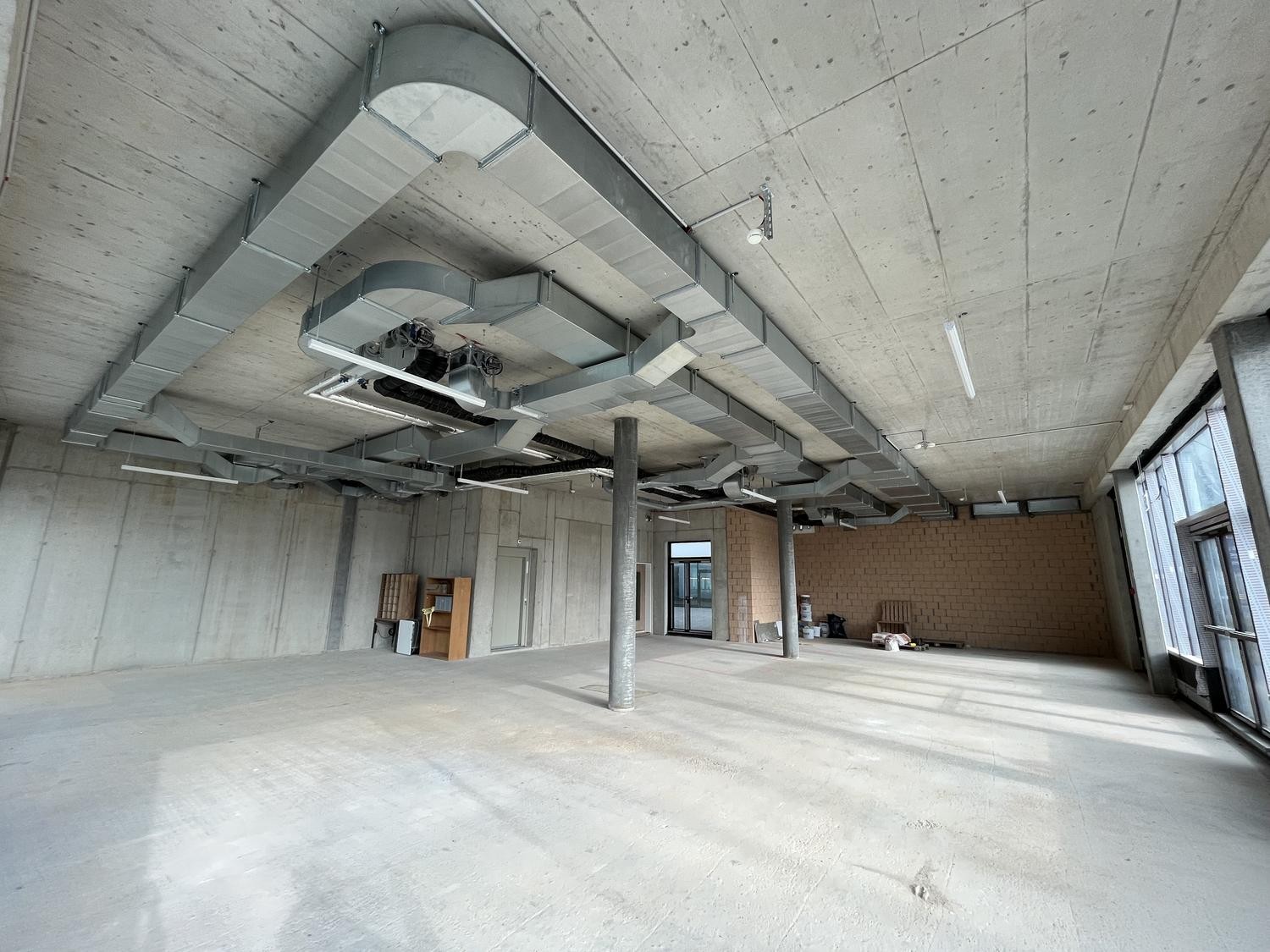 215m² commerciale