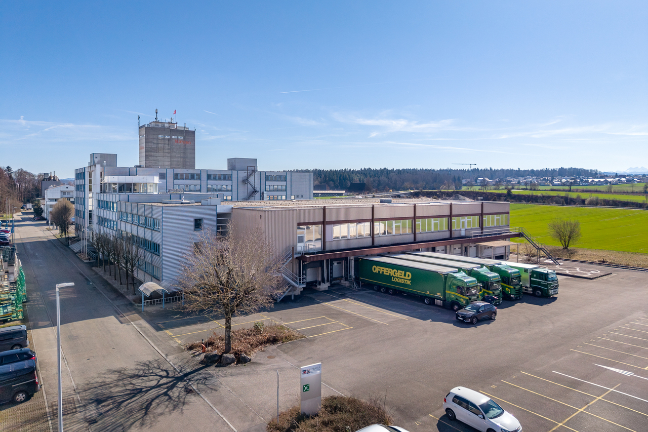 1500m² commerciale