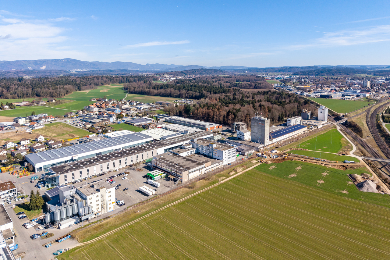 1500m² commerciale