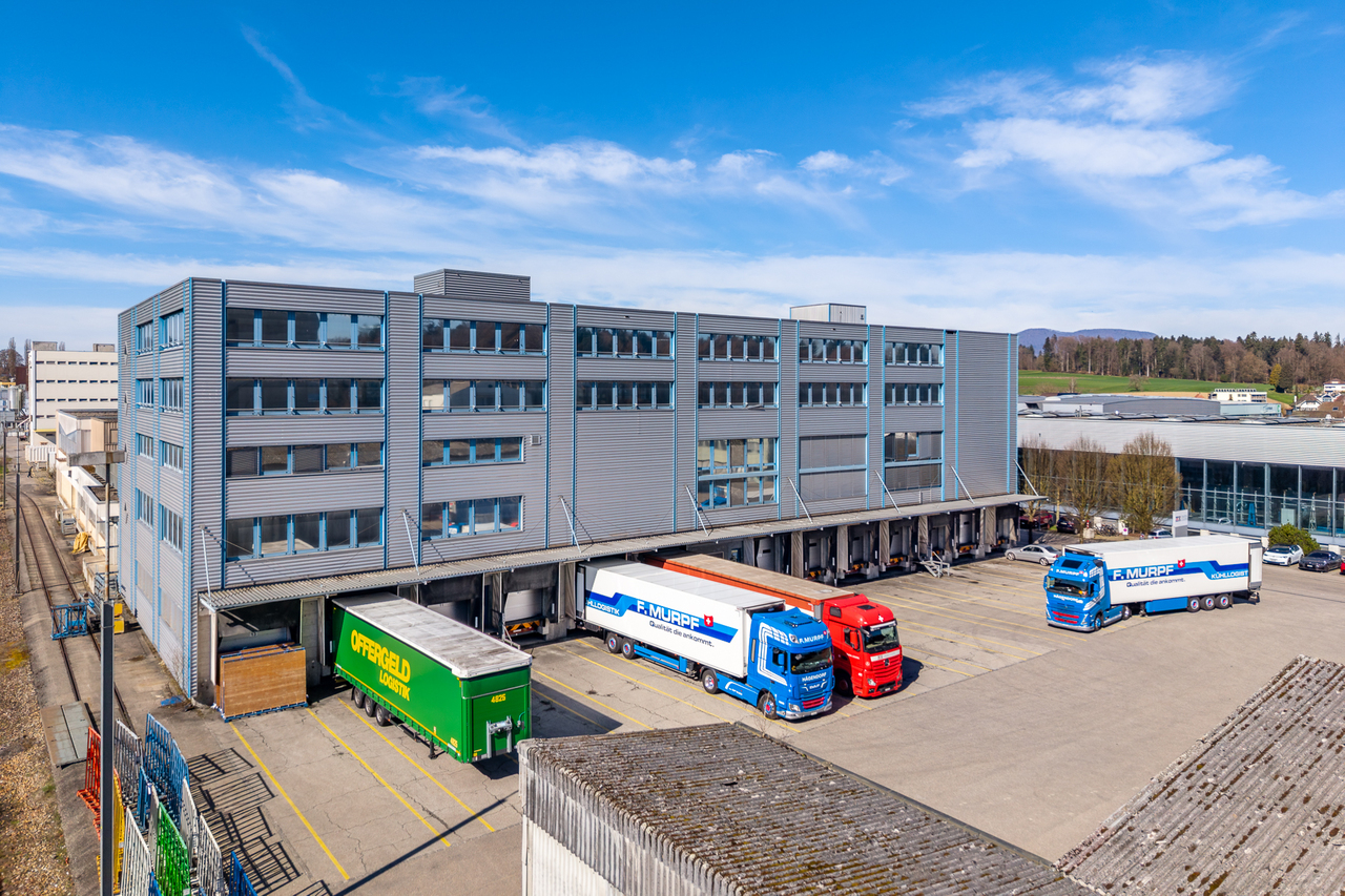 1500m² commerciale