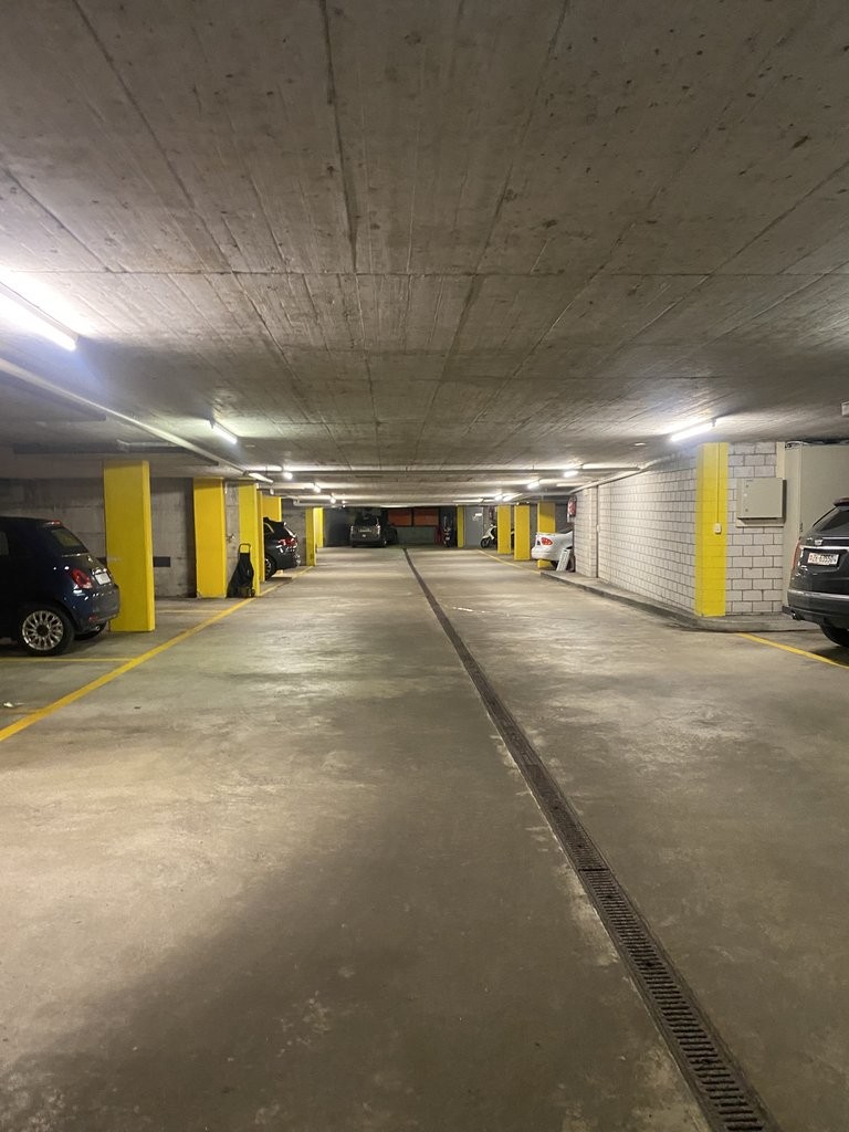 Posto auto interrato