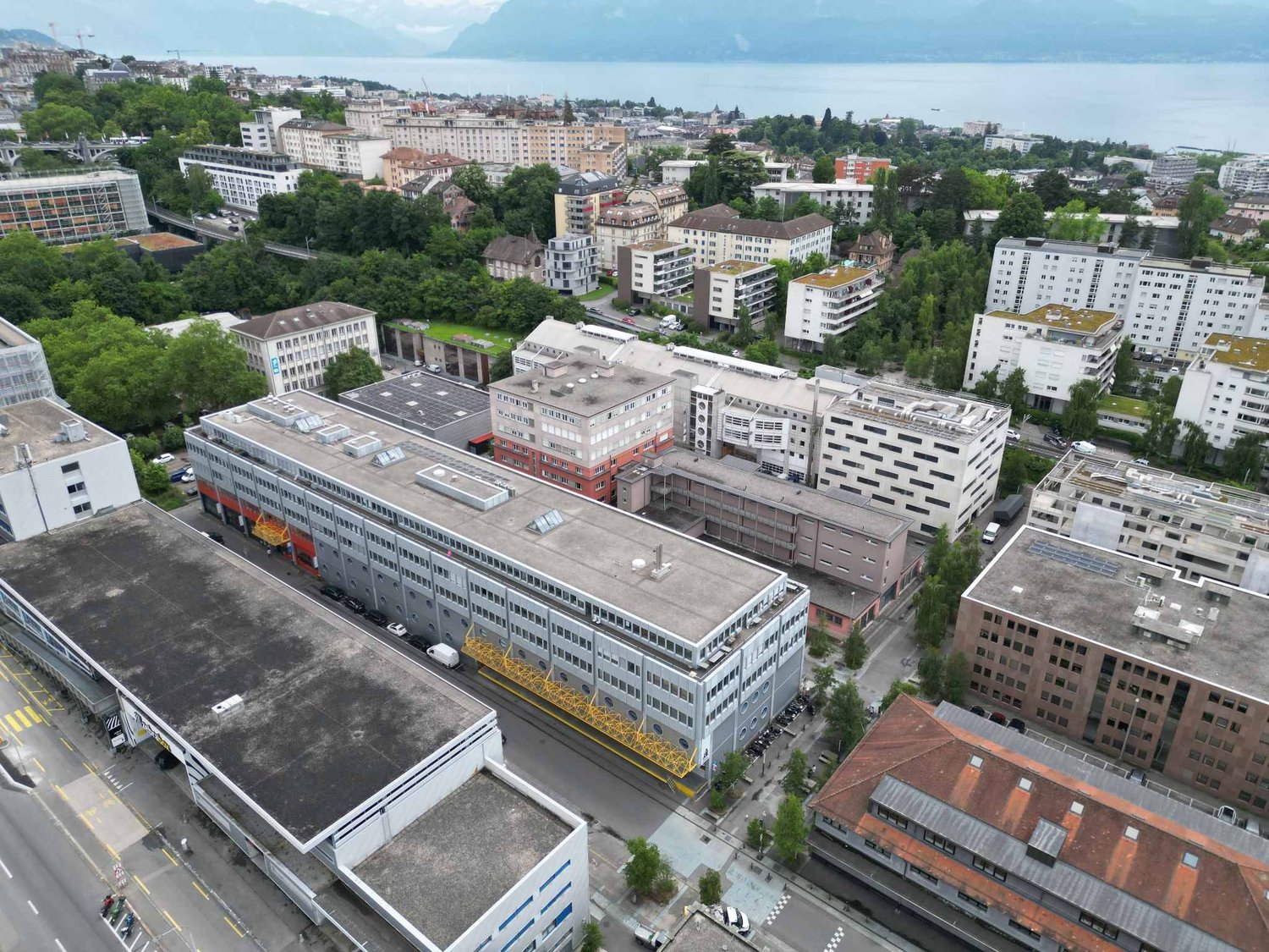 1262m² ufficio, foto 1 di 8