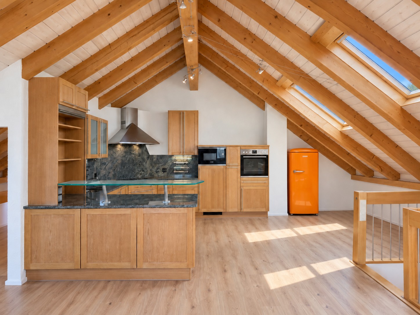 Appartamento di 5 ½ locali, foto 3 di 10