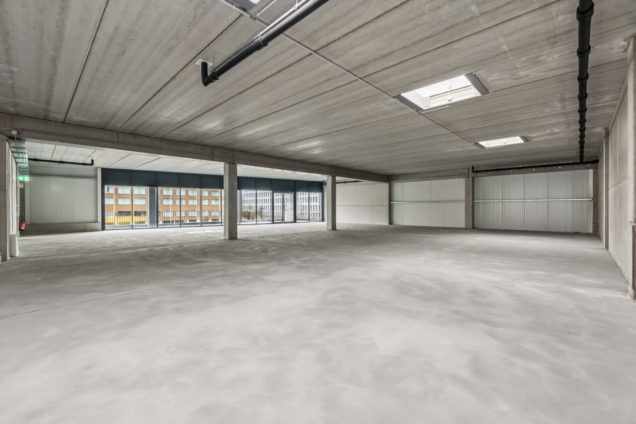 425m² commerciale