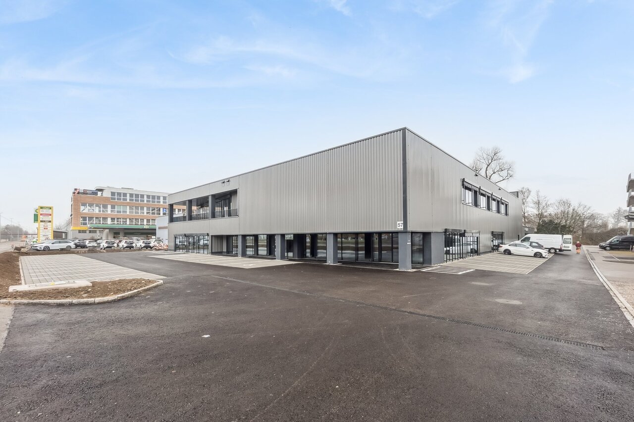 425m² commerciale