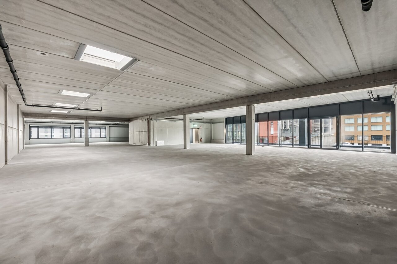 425m² commerciale