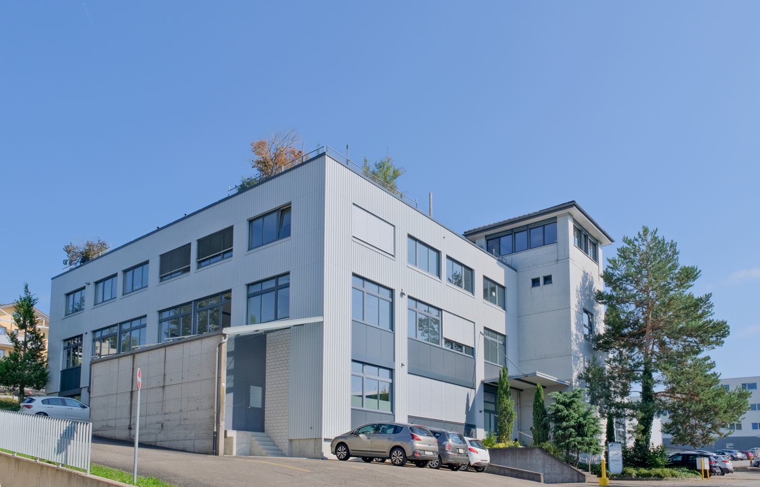 467m² office