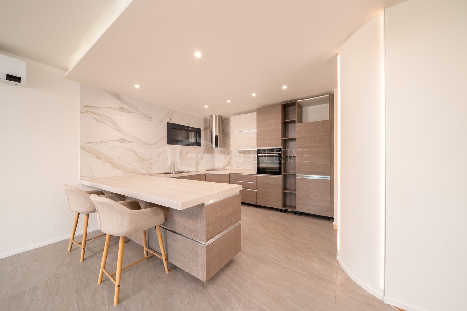Appartamento di 2 ½ locali, foto 4 di 10