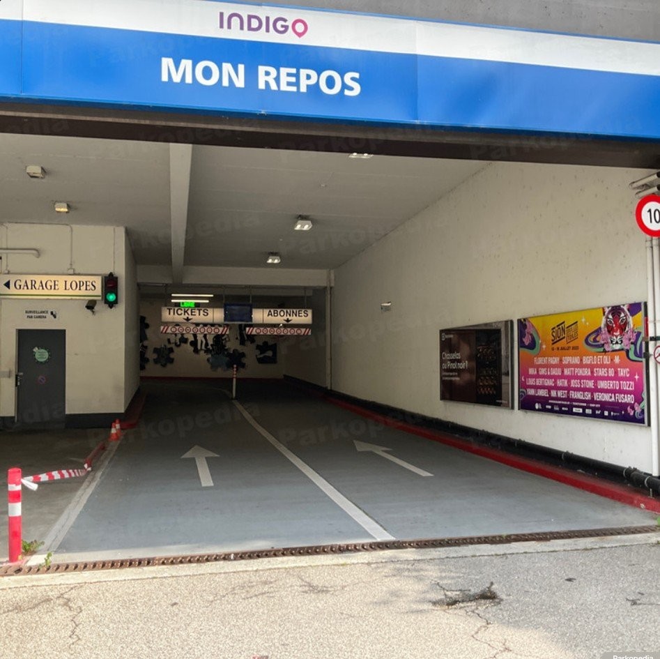 Posto auto coperto