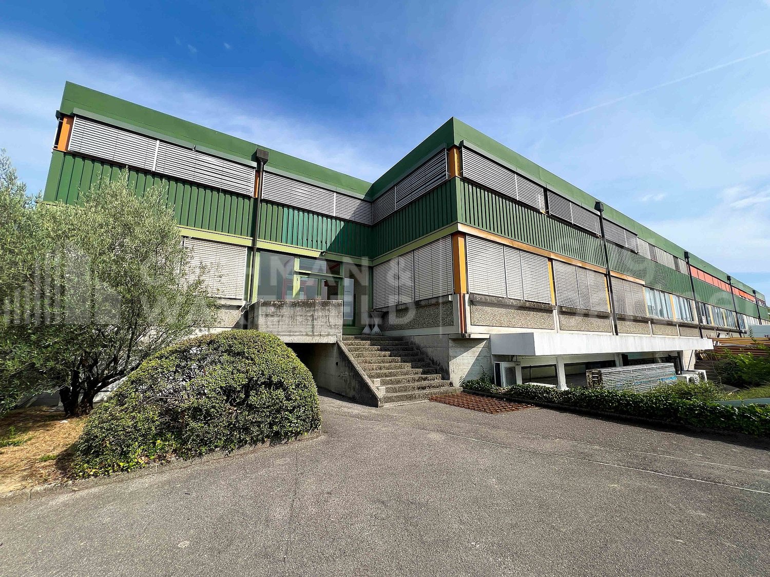 940m² atelier