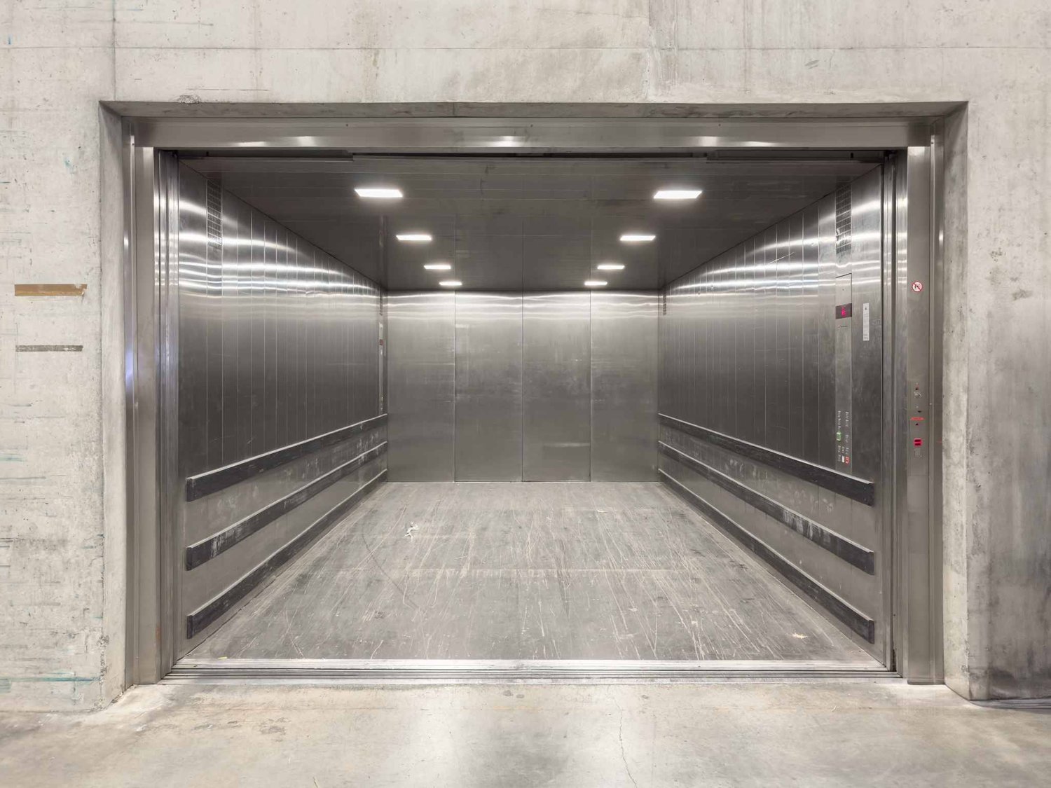 3260m² commercial
