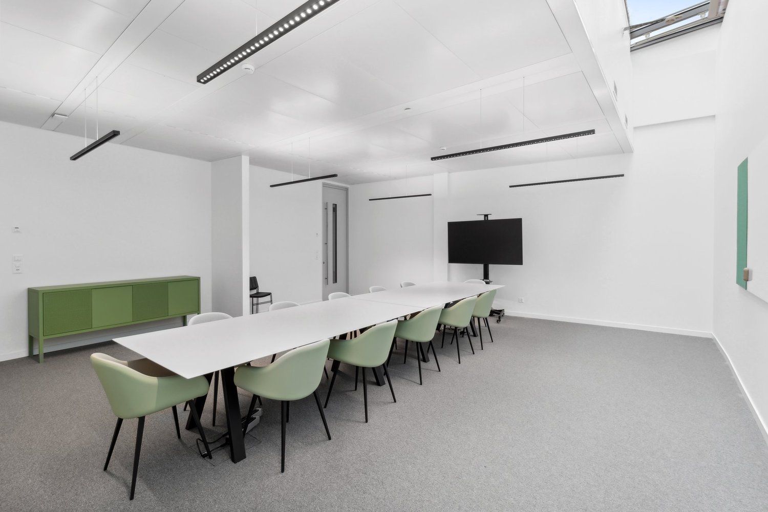 496m² Büro