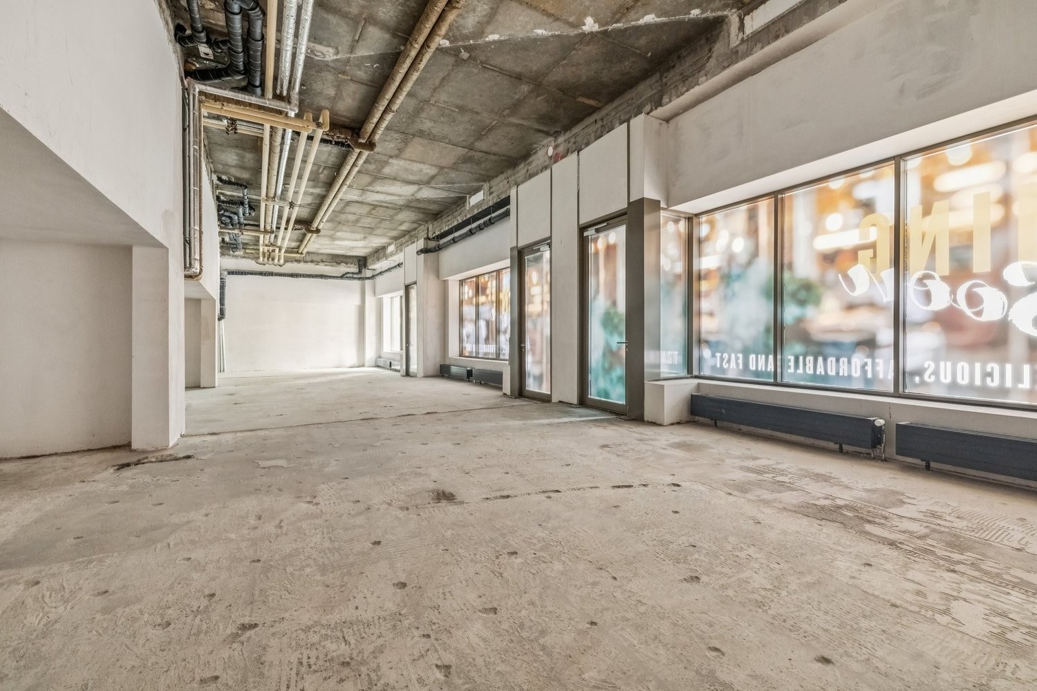 ristorante di 256m², foto 5 di 10