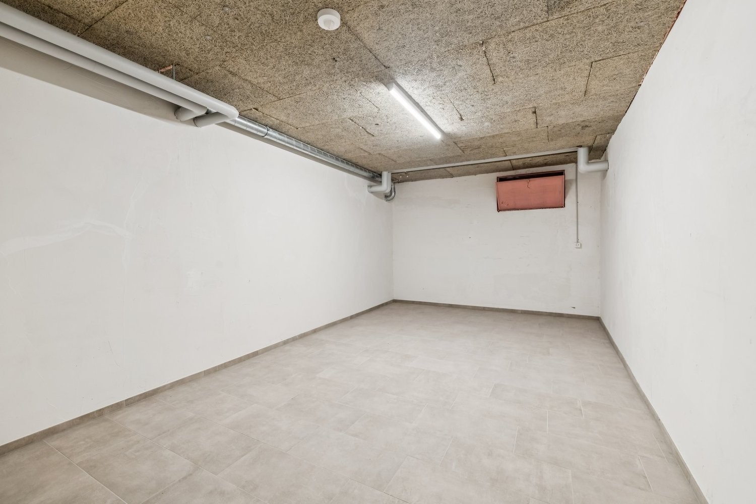 ristorante di 256m², foto 8 di 10