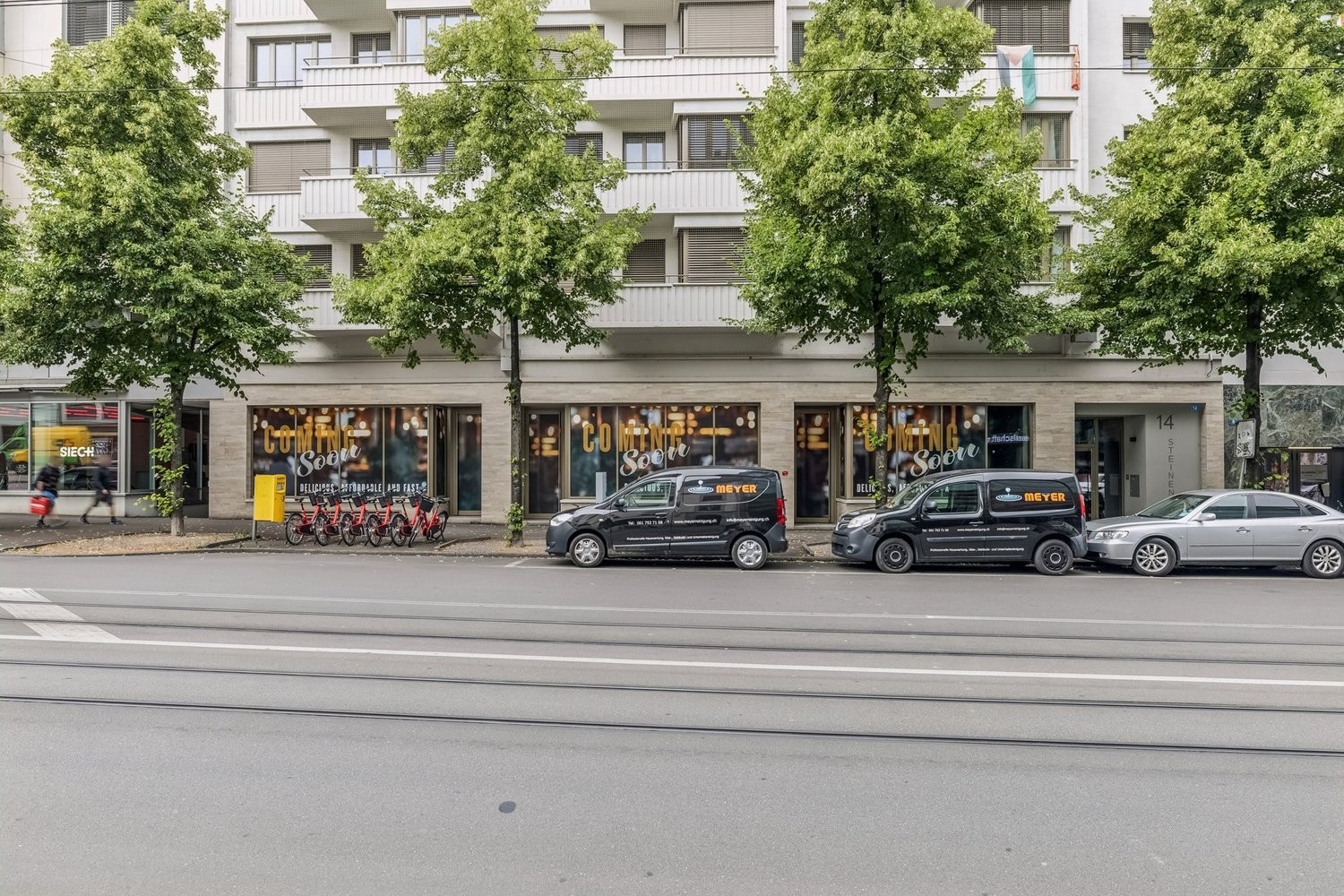 ristorante di 256m², foto 1 di 10