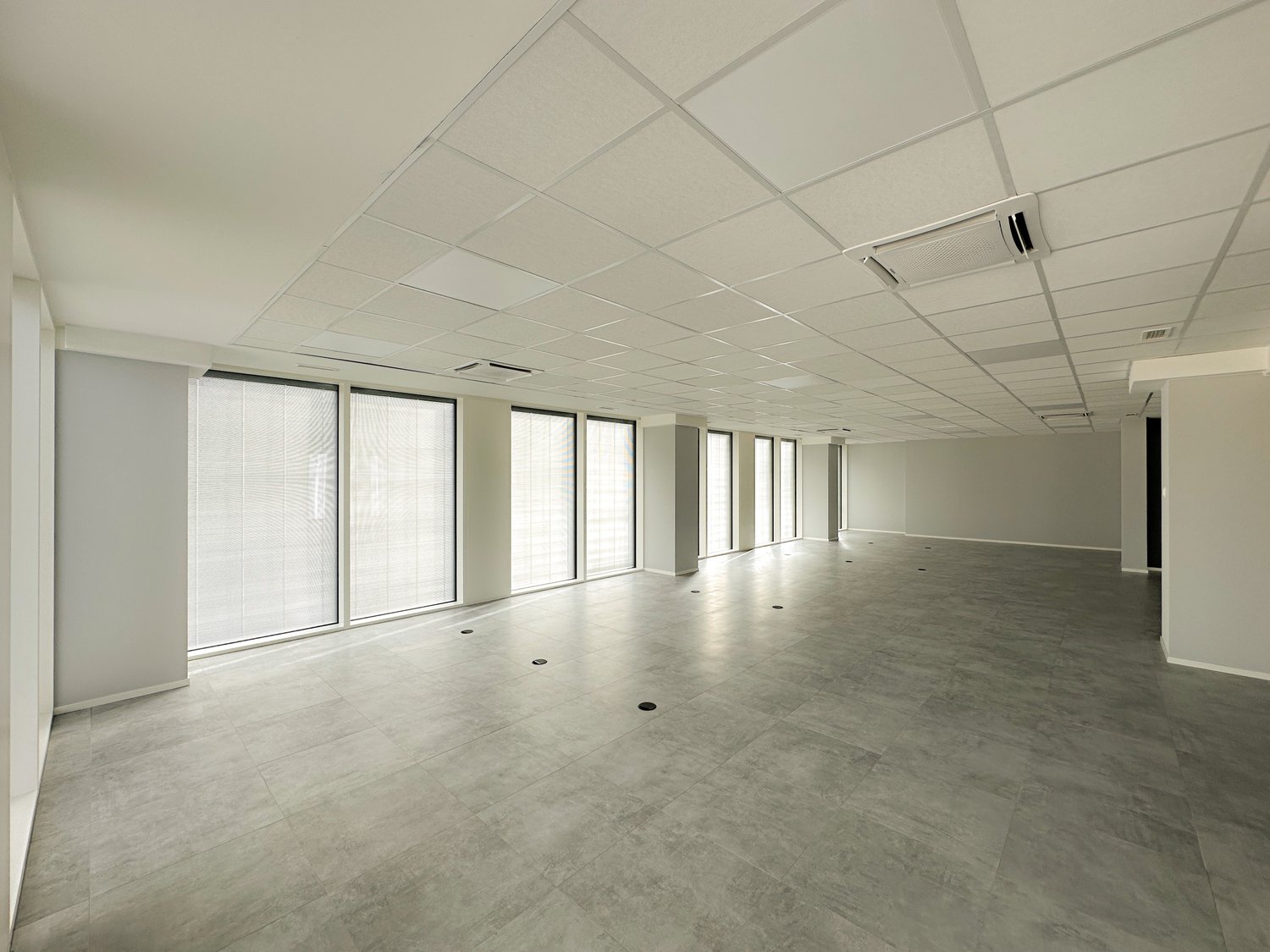 Ufficio, foto 4 di 8