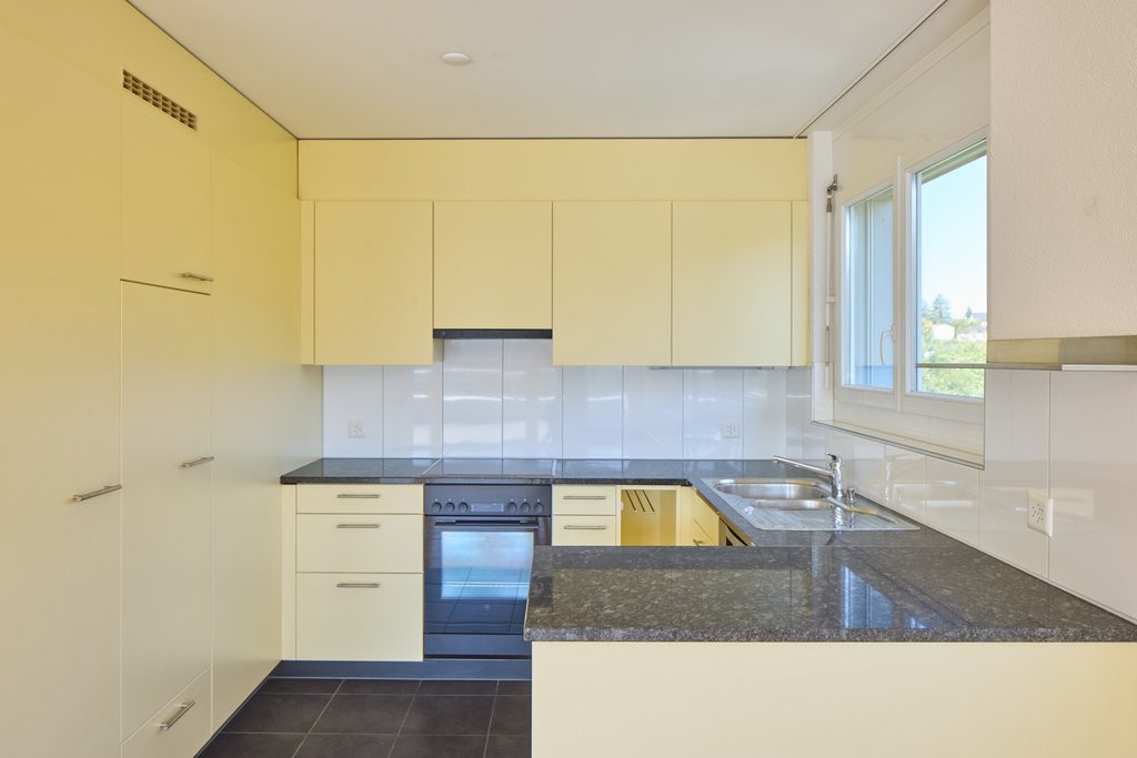 Appartamento mansardato di 3 ½ locali, foto 1 di 10