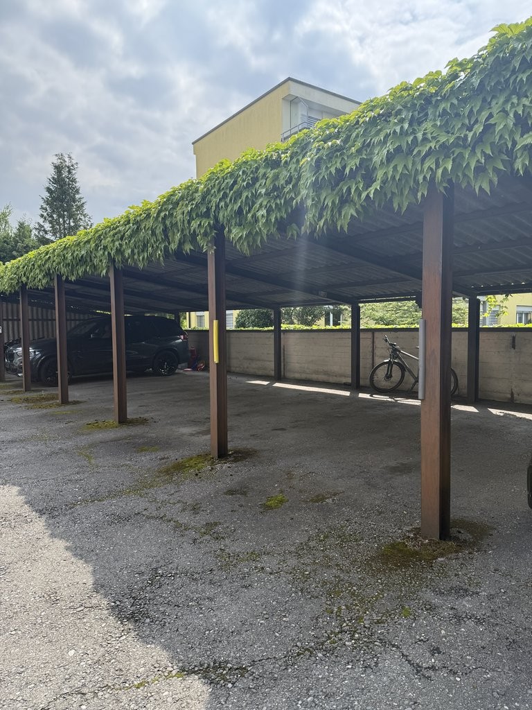 Posto auto coperto