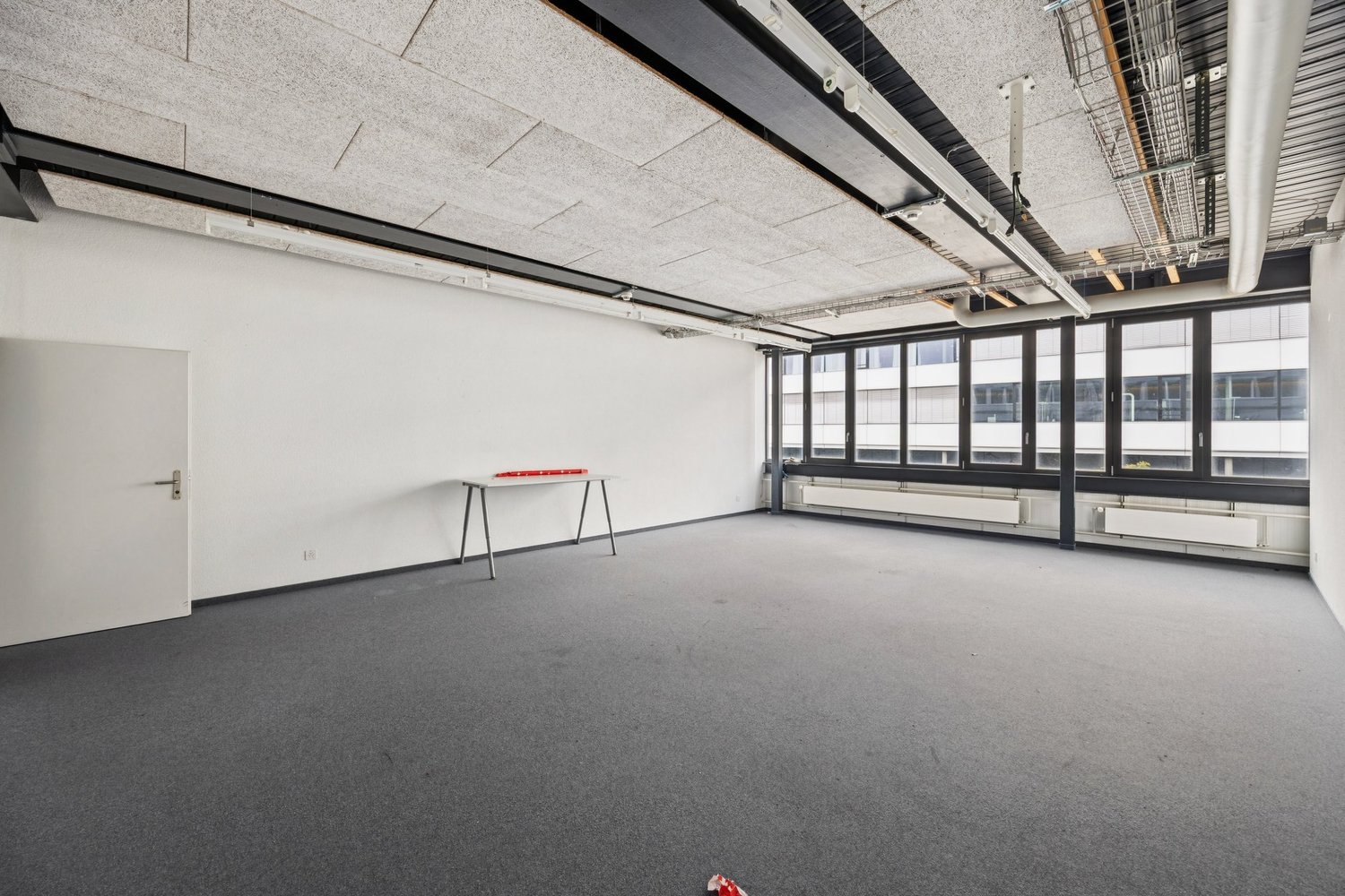 410m² commerciale, foto 4 di 10