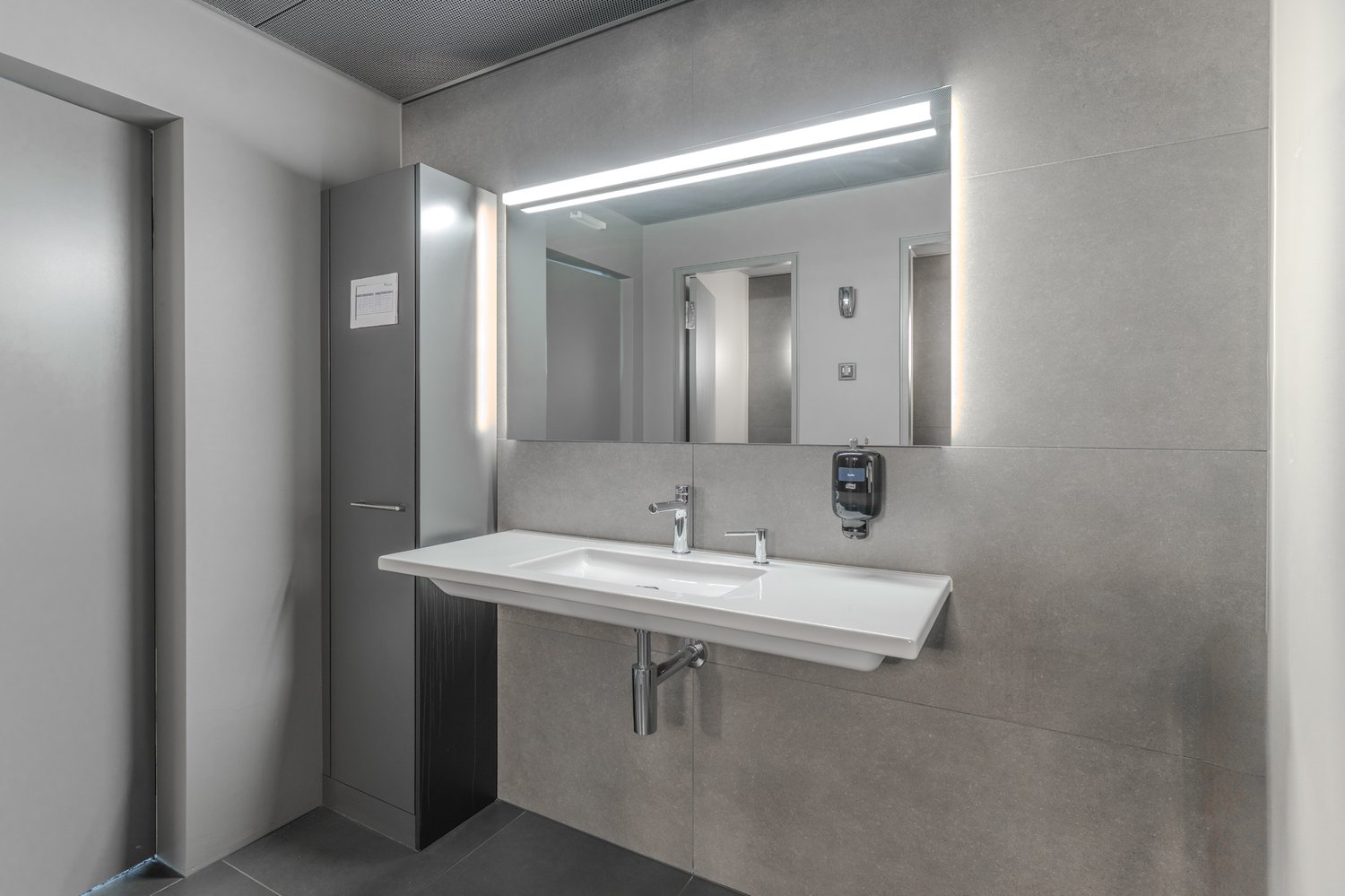 768m² ufficio, foto 8 di 8