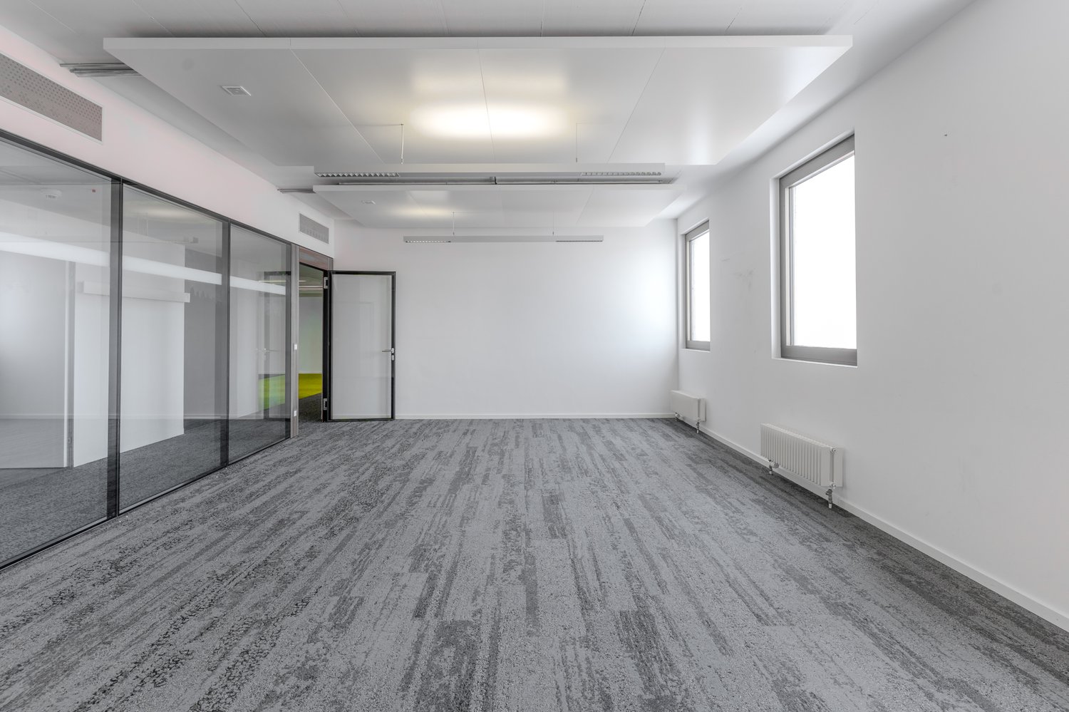 768m² ufficio, foto 5 di 8