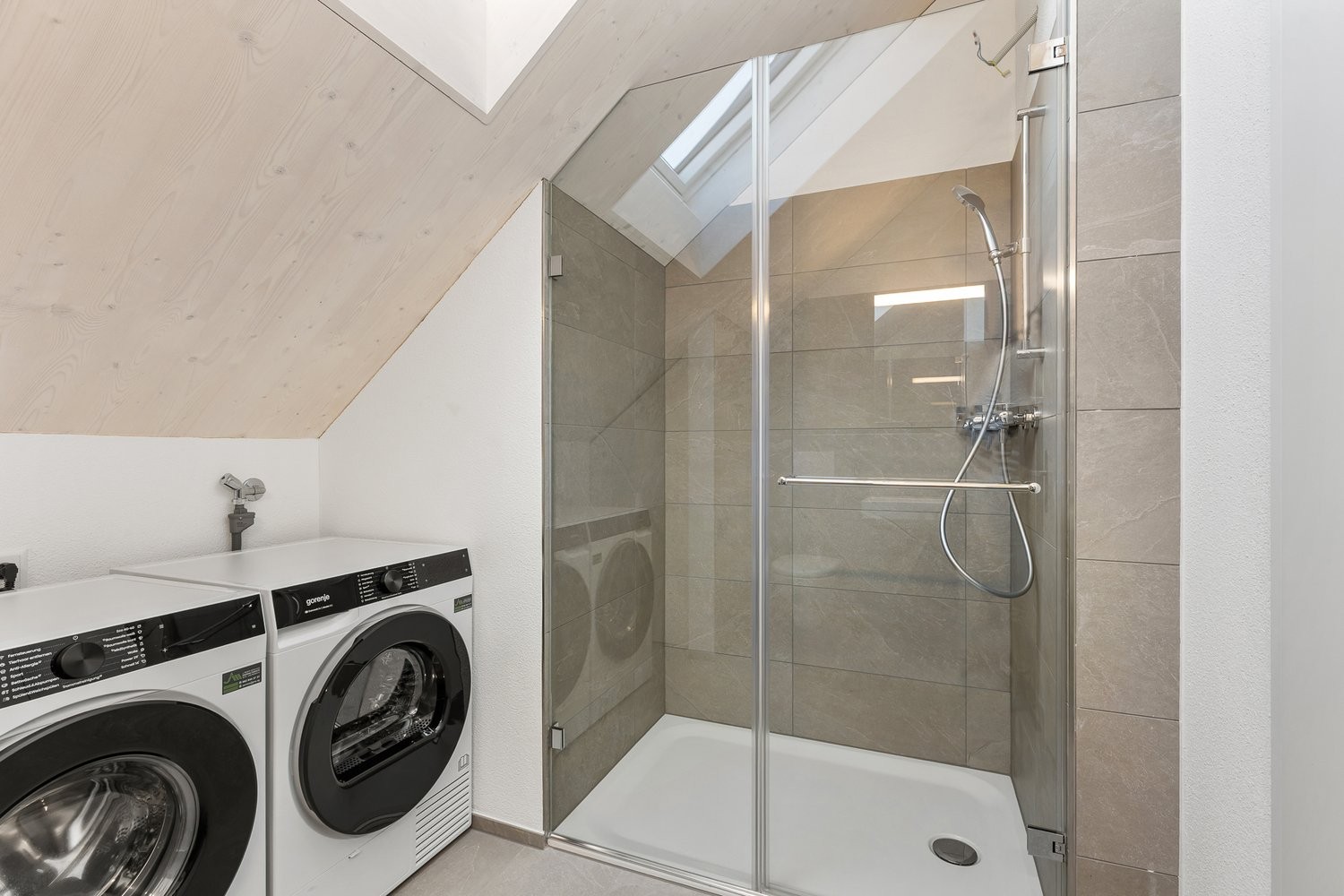 Appartamento di 2 ½ locali, foto 7 di 9