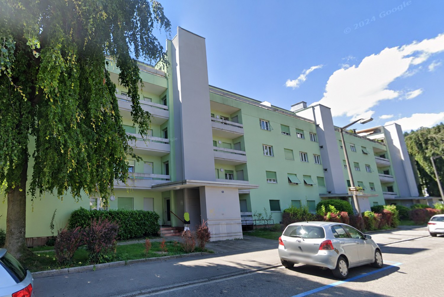 Appartamento mansardato di 3 ½ locali, foto 1 di 8