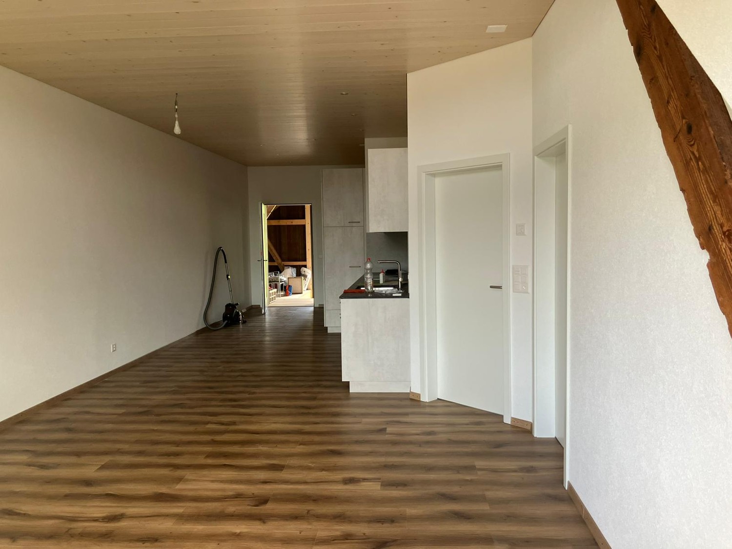 Appartamento di 3 ½ locali, foto 2 di 5