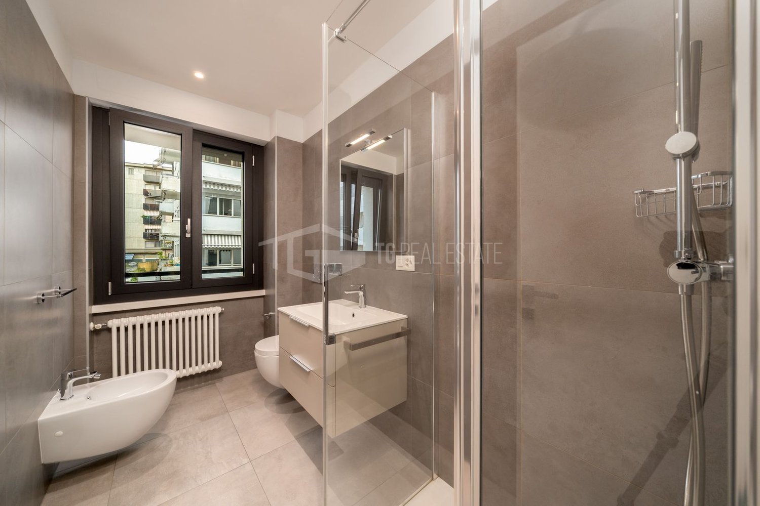 2 ½ rooms furnished flat, foto 8 di 10