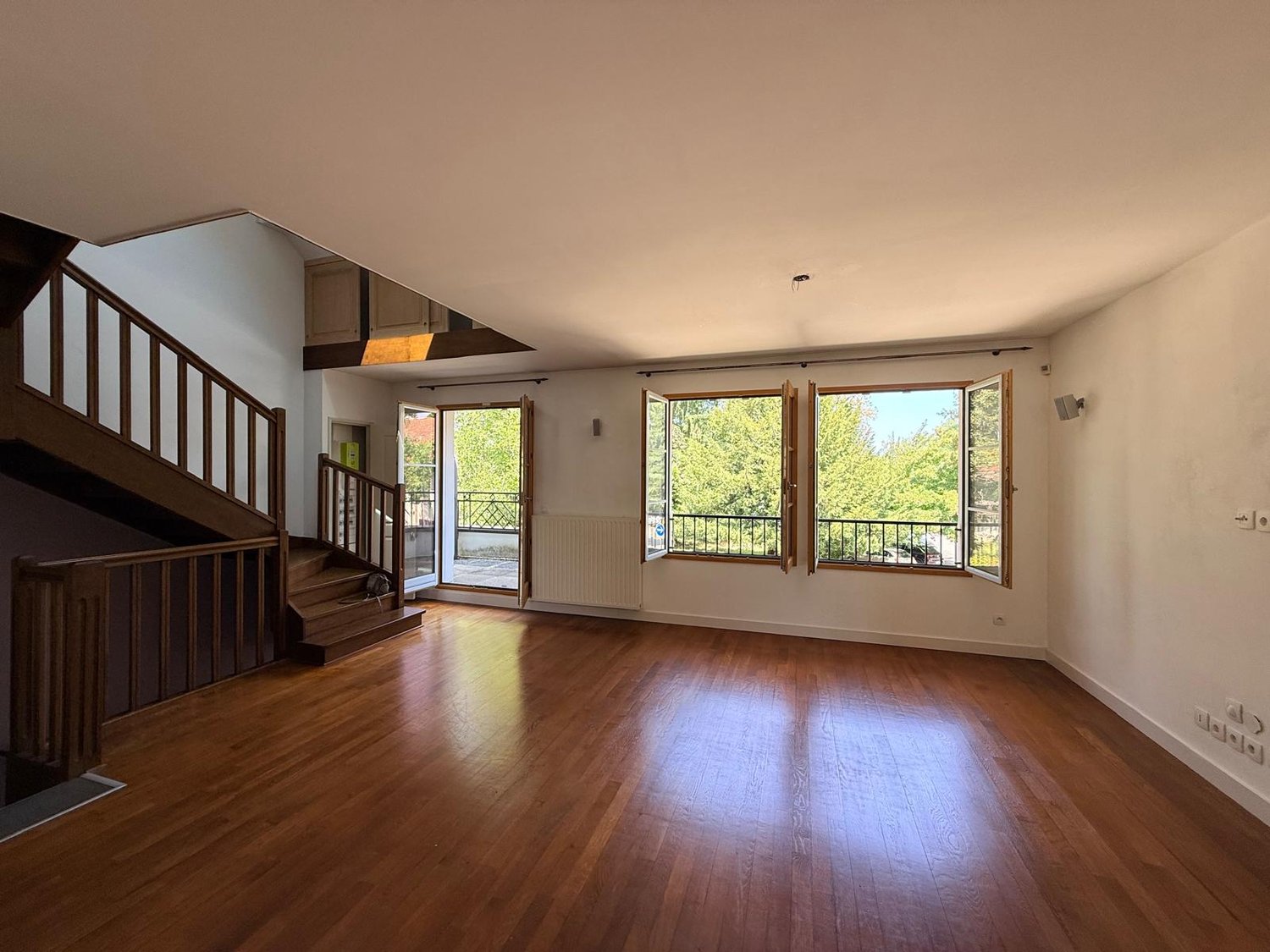 7 stanze duplex, foto 1 di 10