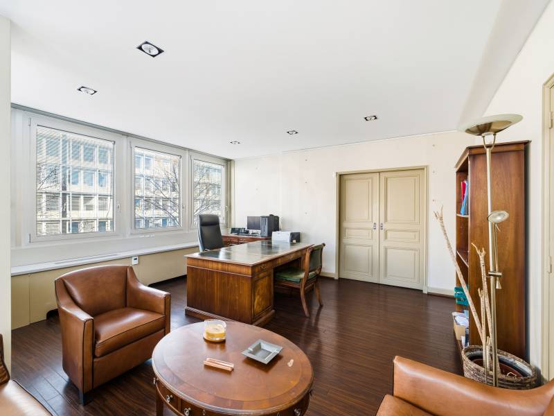 255m² ufficio, foto 7 di 10