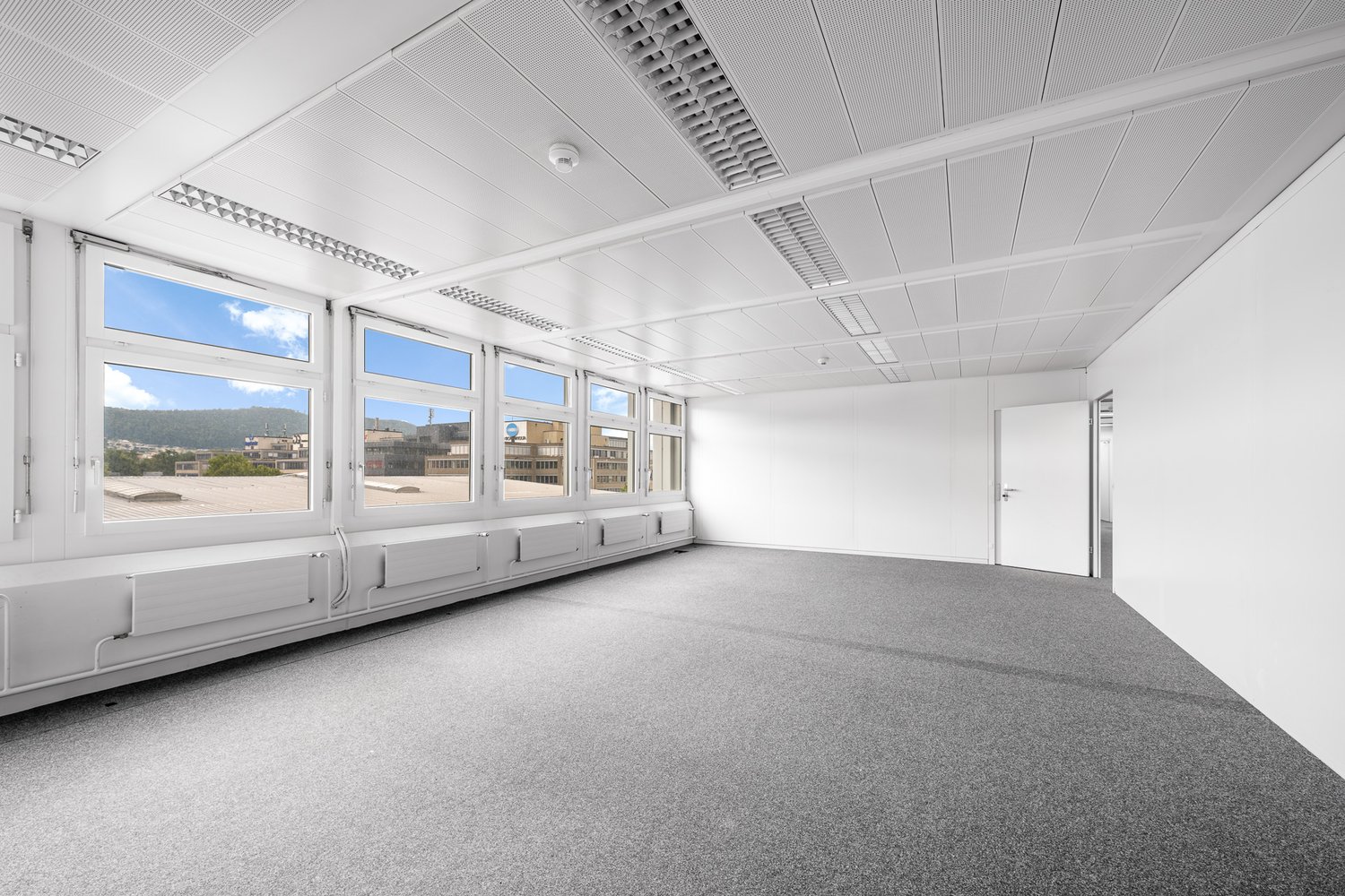 50m² ufficio, foto 1 di 10