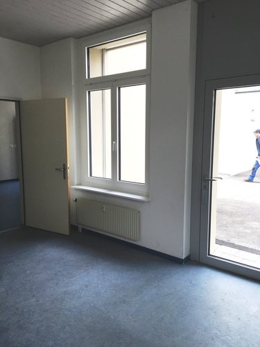 116m² commerciale, foto 4 di 6