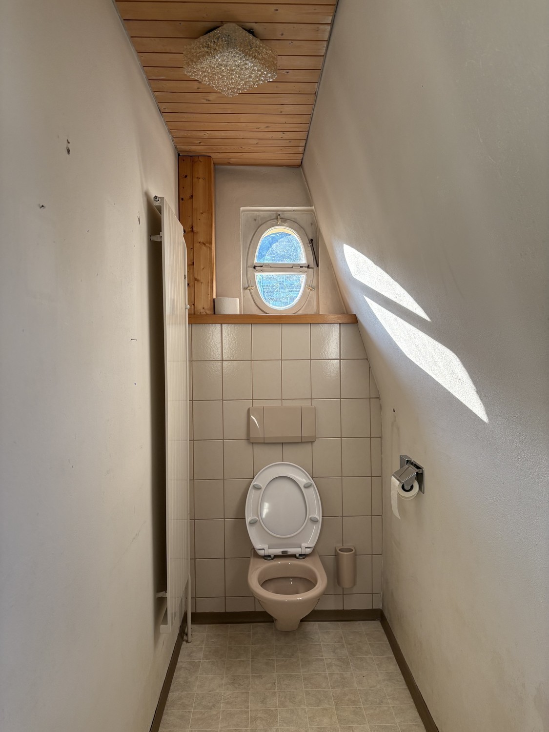 Stanza in un appartamento condiviso, foto 9 di 10