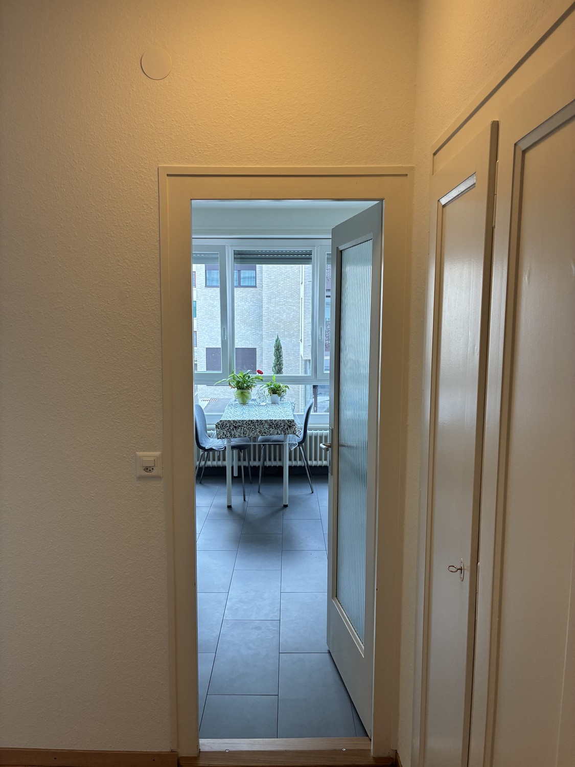 Appartamento di 2 ½ locali, foto 2 di 9
