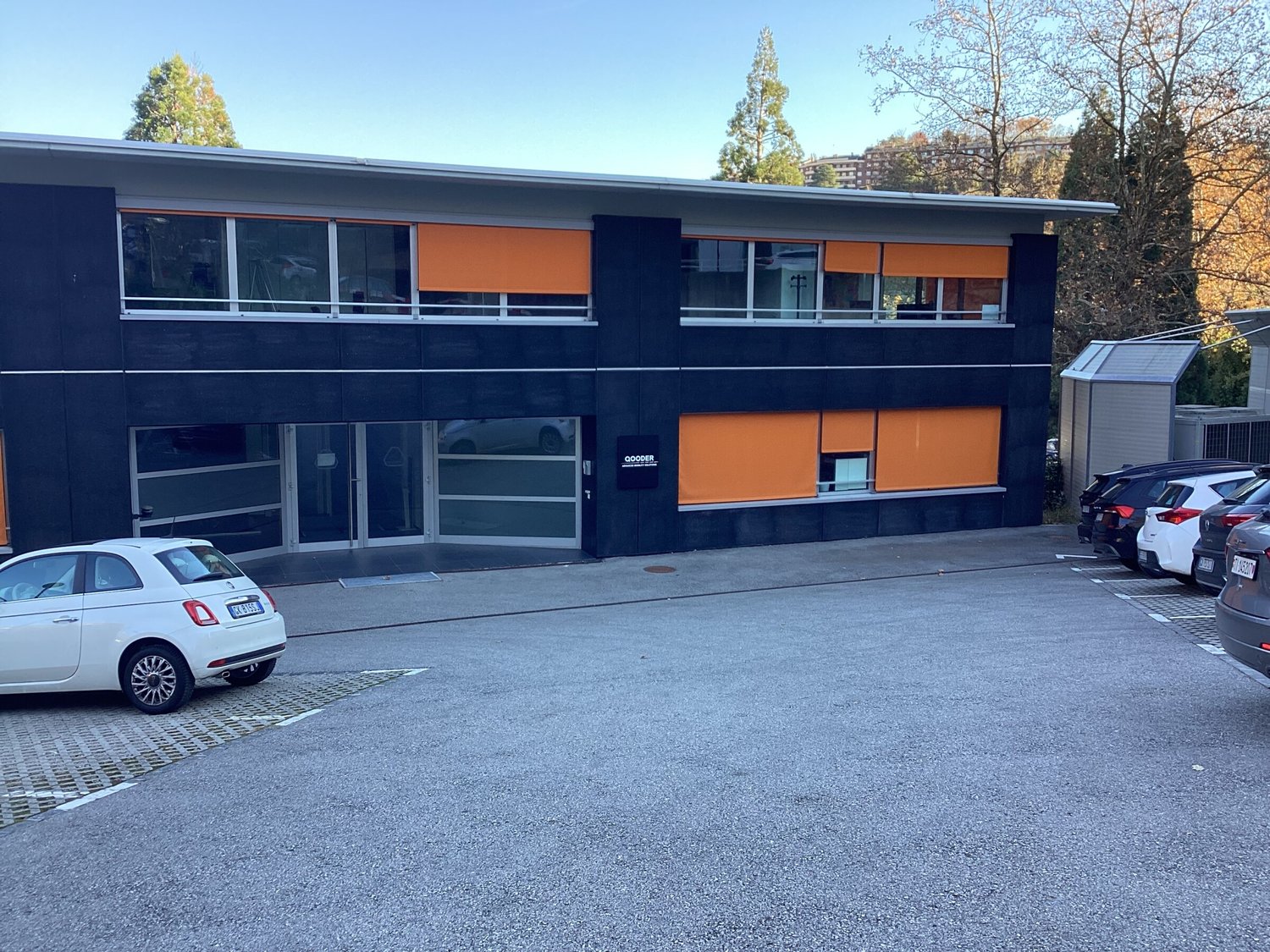840m² bâtiment de vie / commercial