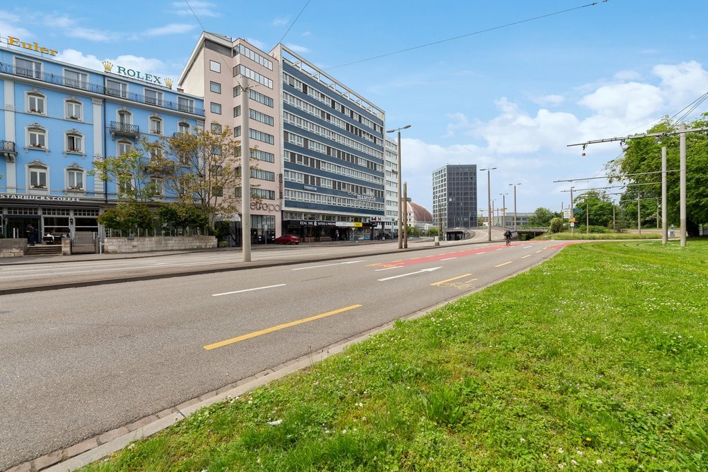99m² ufficio, foto 1 di 3