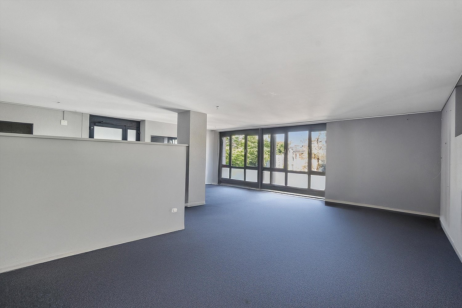 232m² commerciale, foto 10 di 10