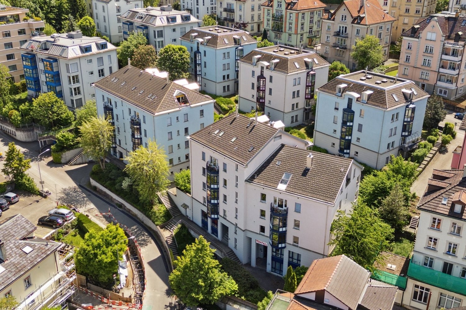 232m² commerciale, foto 1 di 10