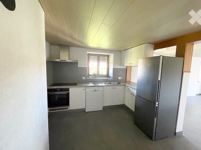 appartamento di 7 locali, foto 3 di 5