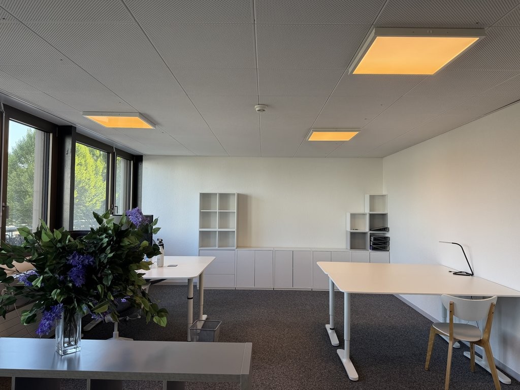 58m² commerciale, foto 1 di 9