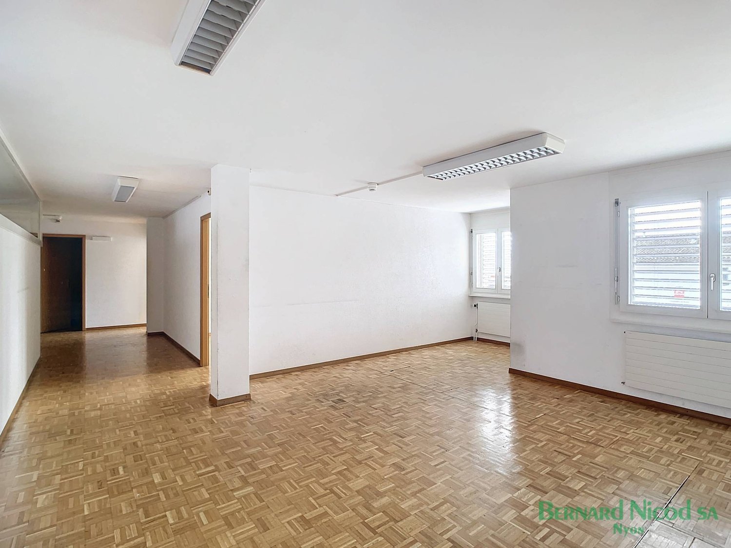 ufficio di 302m²