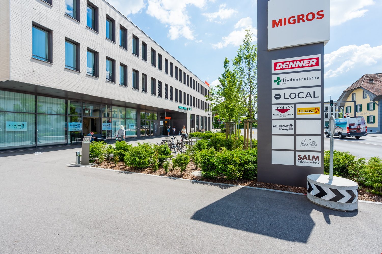 345m² restaurant